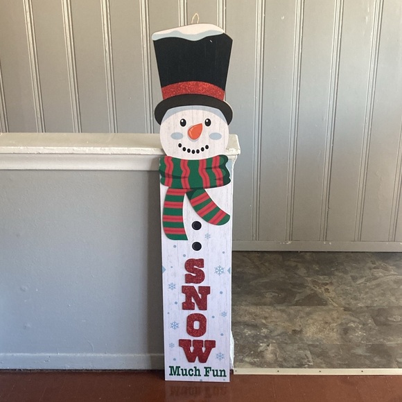 NWT- 48” Glittered LET IT SNOW Snowman Wooden Leaner or Hanger Decoration Sign - Picture 13 of 17